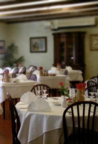 Albergo Ristorante La Scaiola Nuvolera Eksteriør billede