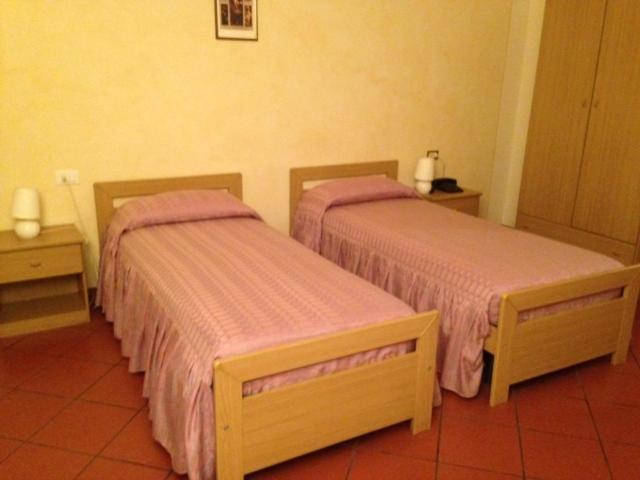 Albergo Ristorante La Scaiola Nuvolera Eksteriør billede